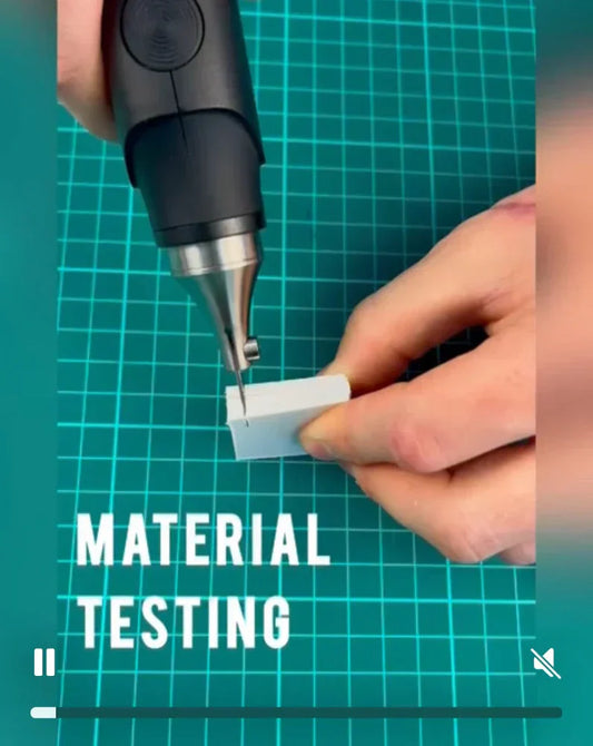 369Sonic cordless ultrasonic cutter – cutting performance test on PVC material.