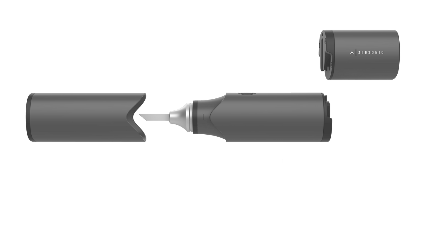 Ultrasonic cutter